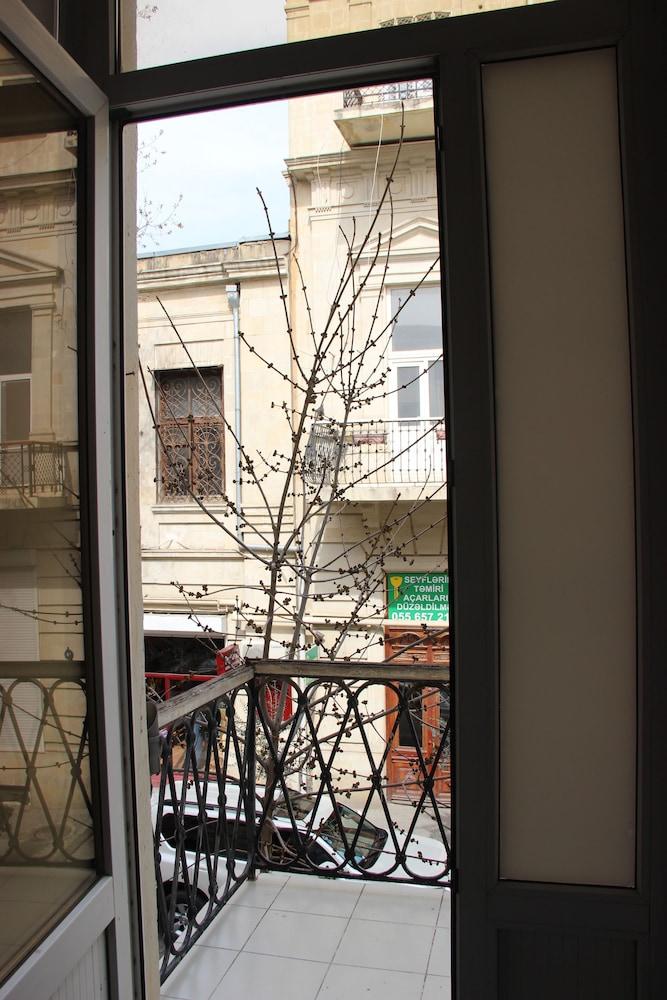 Balion Hotel Баку Екстериор снимка